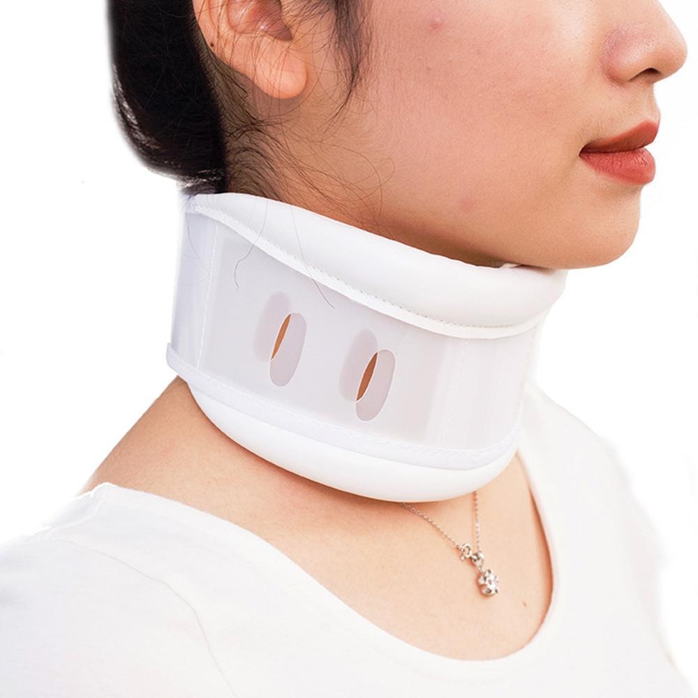 Lightweight Adjustable Neck Collar