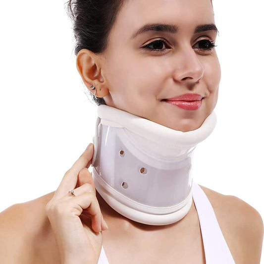 Lightweight Adjustable Neck Collar